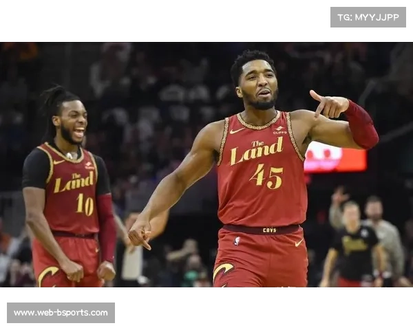 骑士加时险胜尼克斯,加兰米切尔后场组合渐入佳境 骑士加时险胜尼克斯,加兰米切尔后场组合渐入佳境